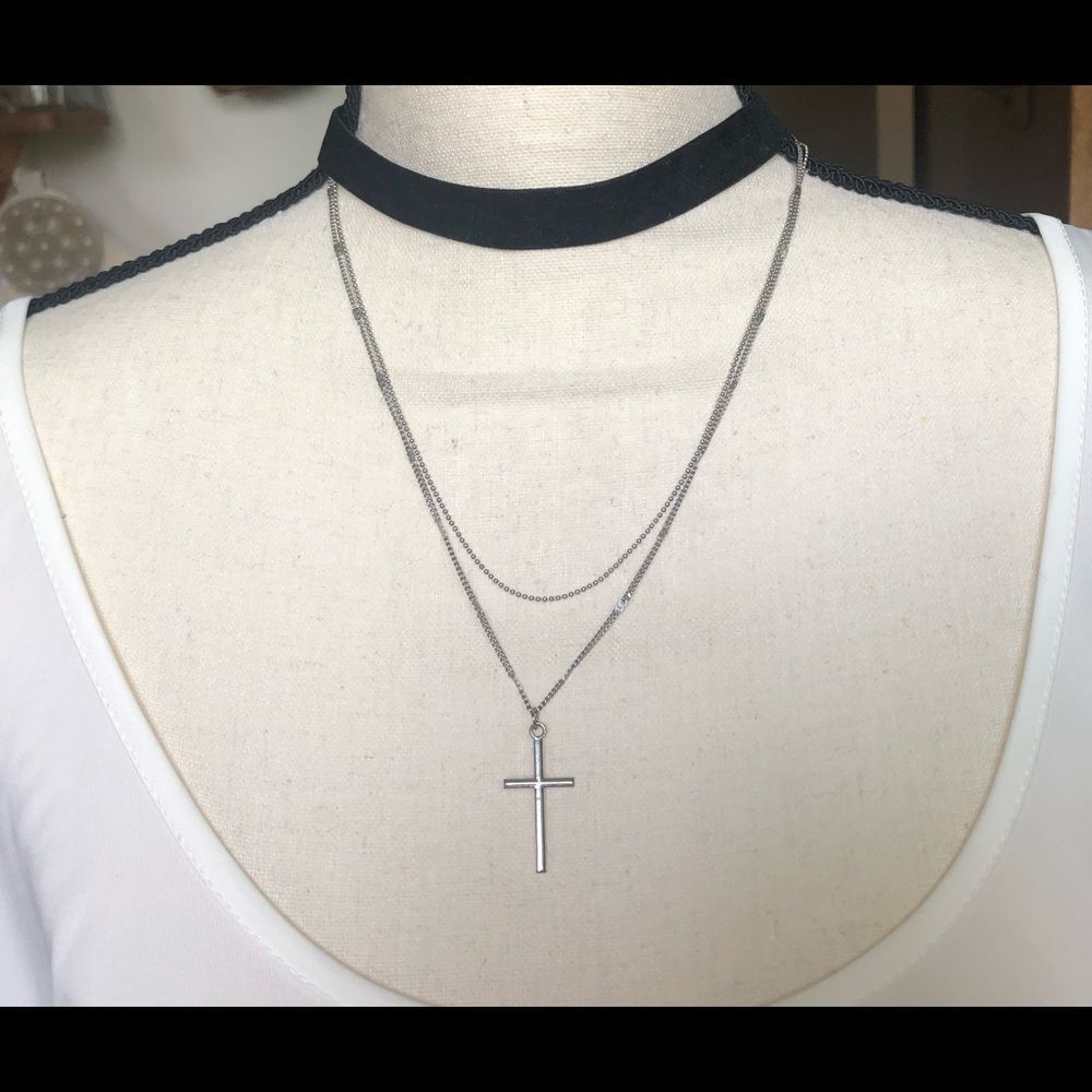 COPY - Black choker plus 2 silver tone attached chains